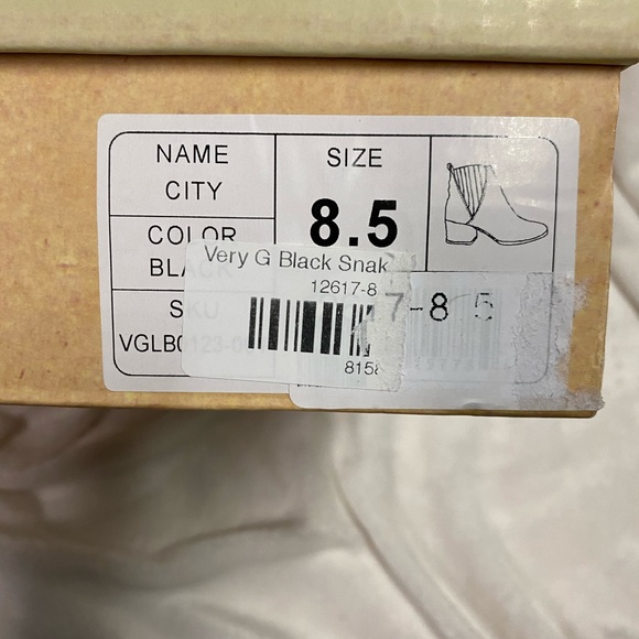 Brand new in box Very Gypsy black snakeskin 8.5 - Picture 6 of 7